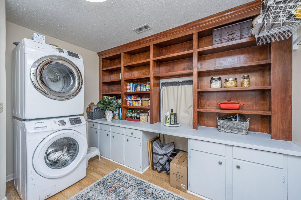 1180 Island View Drive Photo 14