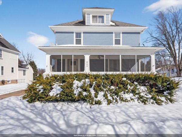 825 METOMEN STREET, Ripon, WI 54971