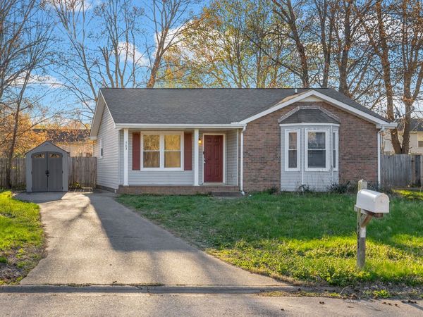 563 Bridgette Dr , Clarksville, TN 37042