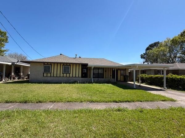 405 Dauphine Ave, Houma, LA 70363