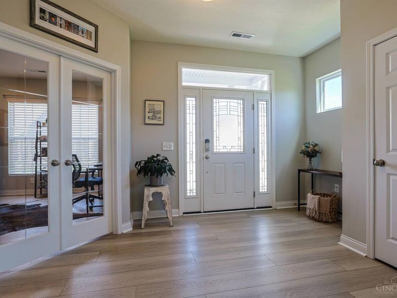 5013 Arena Court, Liberty Township, OH 45011 Photo 3