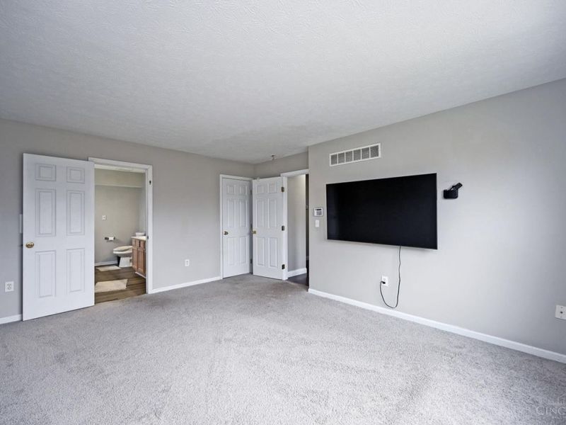 7545 Hyatts Lane, Hamilton Twp, OH 45039 Photo 23