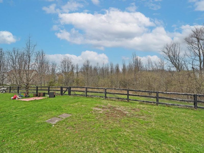 7545 Hyatts Lane, Hamilton Twp, OH 45039 Photo 43