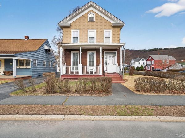 195 W Main Street , Port Jervis, NY 12771