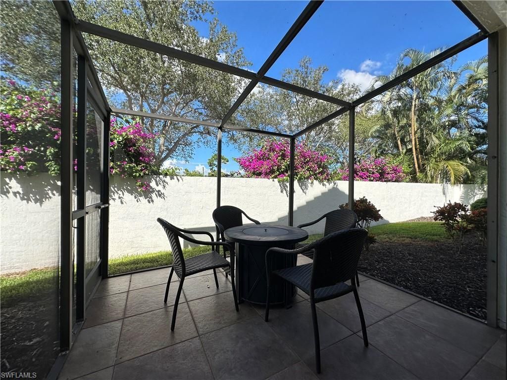 829 Reef Point Cir, Unit 46, Naples, FL 34108 Photo