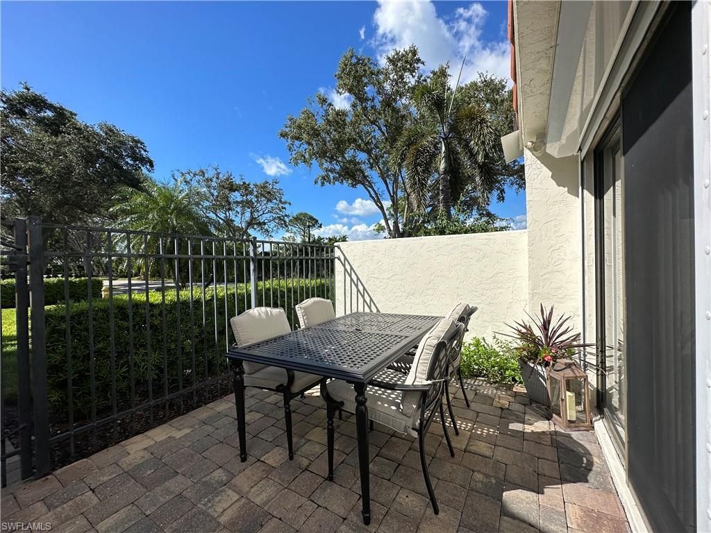829 Reef Point Cir, Unit 46, Naples, FL 34108 Photo