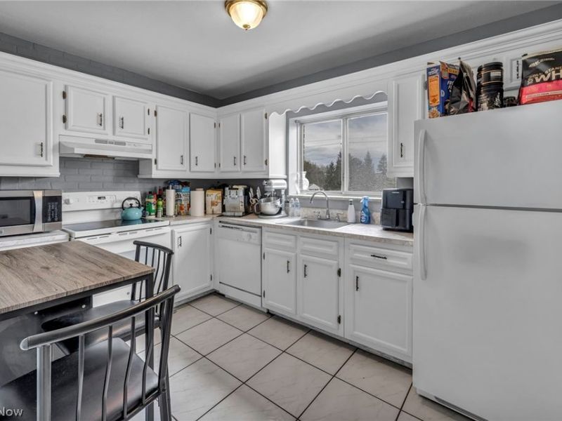 5200 Royalton Road, Unit 9B, North Royalton, OH 44133 Photo 13