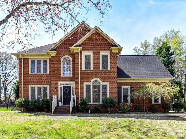 10901 Megwood Drive , Charlotte, NC 28277