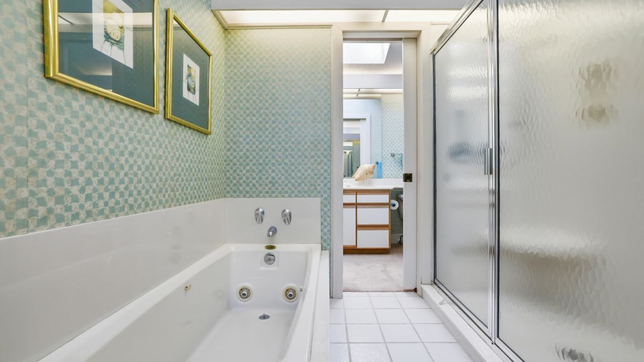 110 Breakers Reef Dr. Photo 37