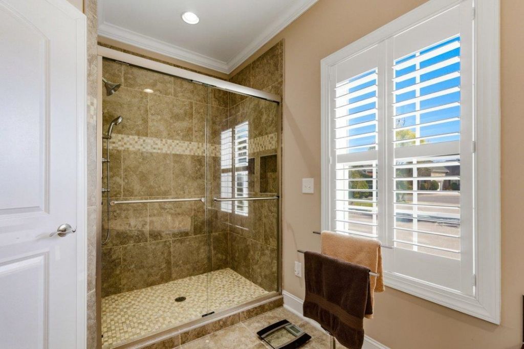 9182 Abingdon Dr. Photo 16