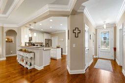 9182 Abingdon Dr. photo 4