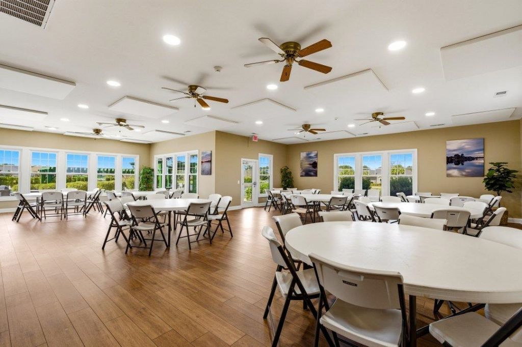 9182 Abingdon Dr. Photo 45