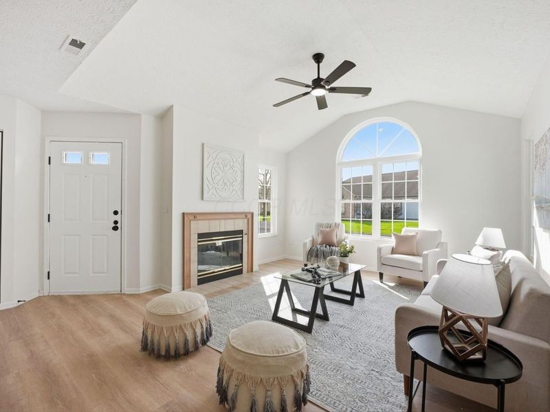 3782 Falls Circle Drive , Unit 25, Hilliard, OH 43026 Photo 10