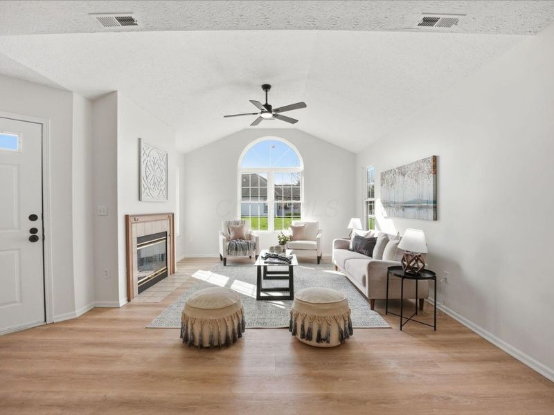 3782 Falls Circle Drive , Unit 25, Hilliard, OH 43026 Photo 8