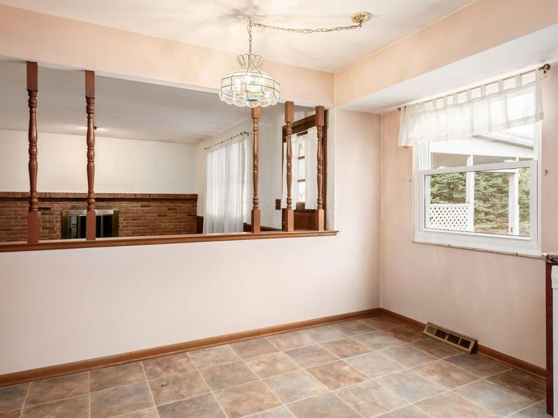 1242 Bradshire Drive , Columbus, OH 43220 Photo 17