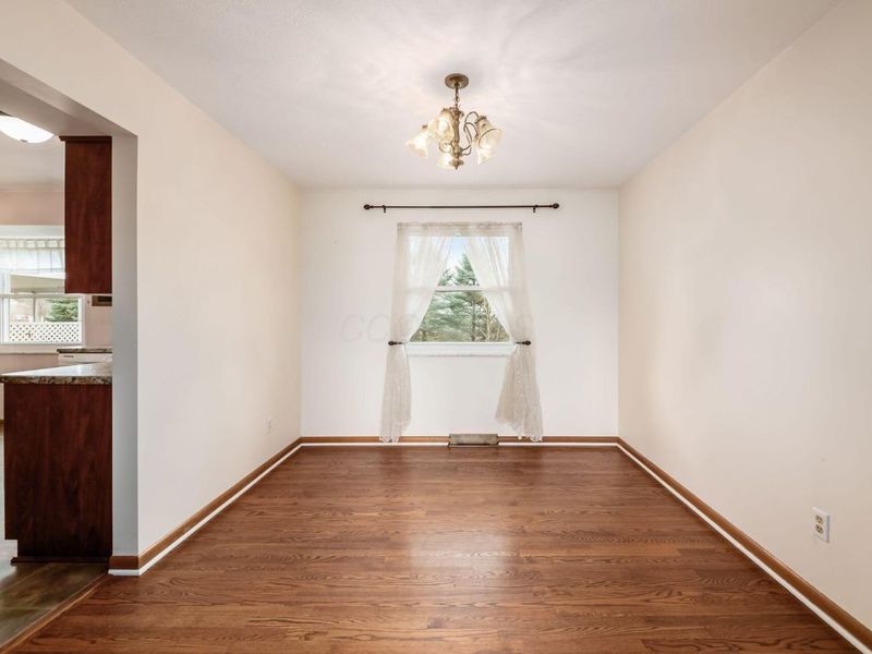 1242 Bradshire Drive , Columbus, OH 43220 Photo 8