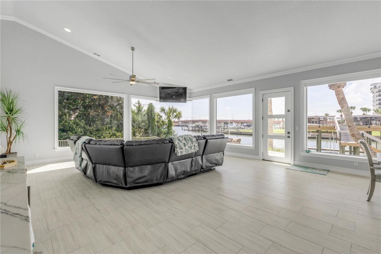 444 Quay Assisi Court, New Smyrna Beach, FL 32169 Photo