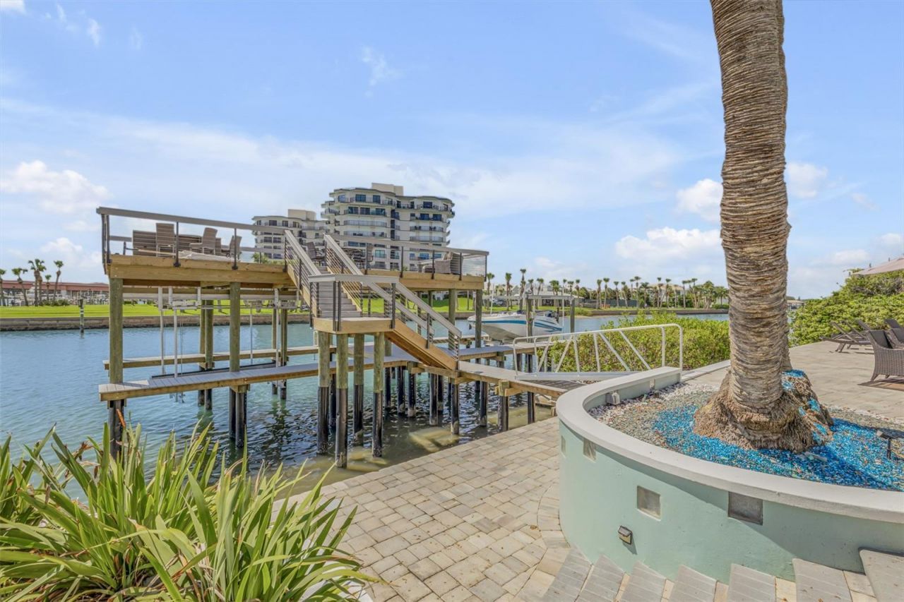 444 Quay Assisi Court, New Smyrna Beach, FL 32169 Photo