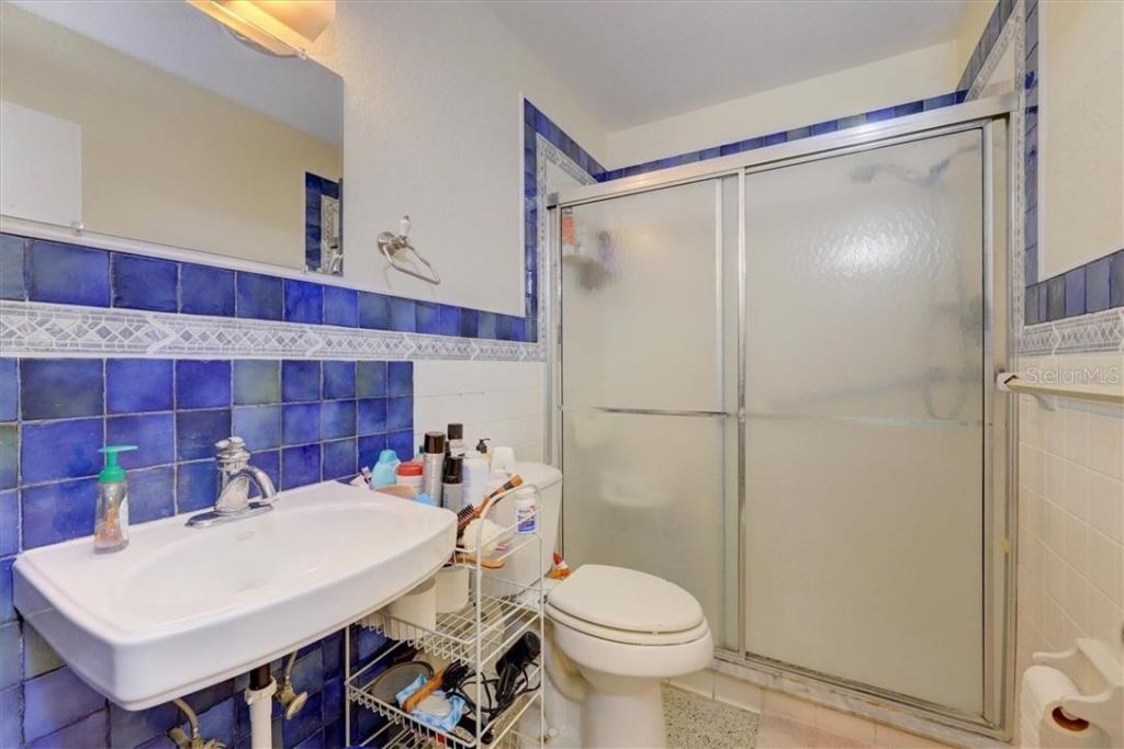 473 Lewis Boulevard Se, Saint Petersburg, FL 33705 Photo