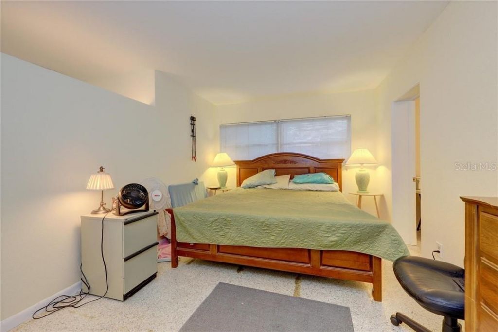 473 Lewis Boulevard Se, Saint Petersburg, FL 33705 Photo