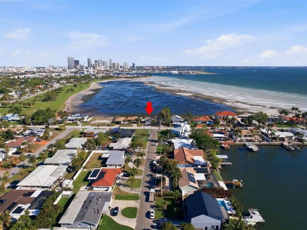 369 22ND AVENUE SE, ST PETERSBURG, FL 33705