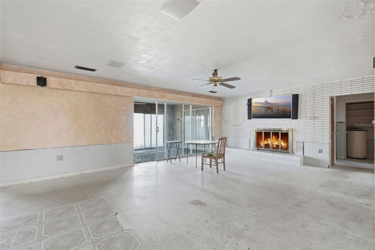 369 22nd Avenue Se, Saint Petersburg, FL 33705 Photo