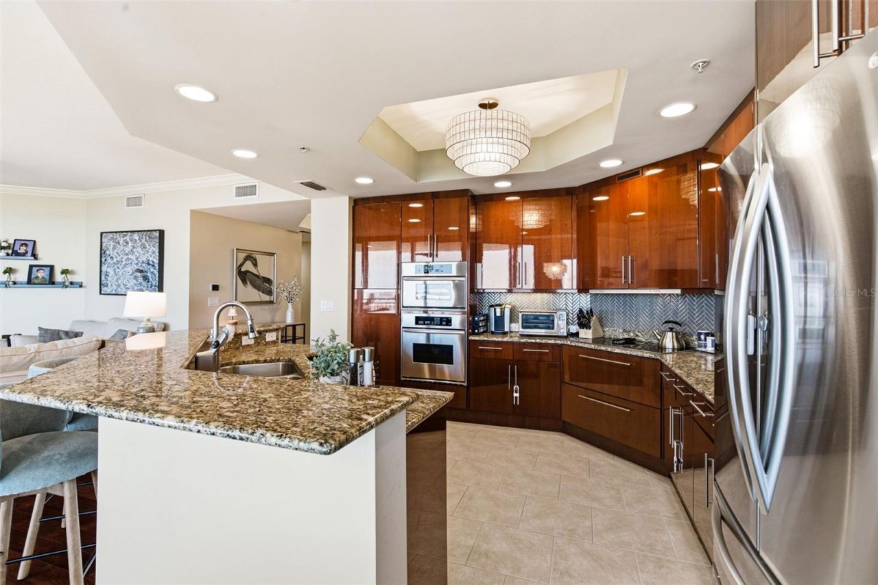 5823 Bowen Daniel Drive, Unit 702, Tampa, FL 33616 Photo