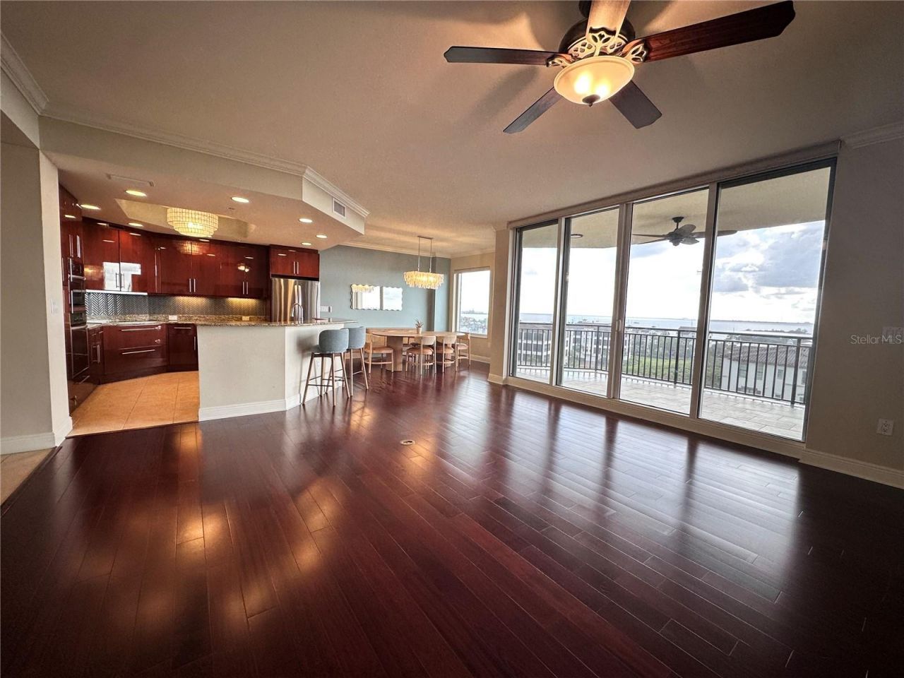 5823 Bowen Daniel Drive, Unit 702, Tampa, FL 33616 Photo