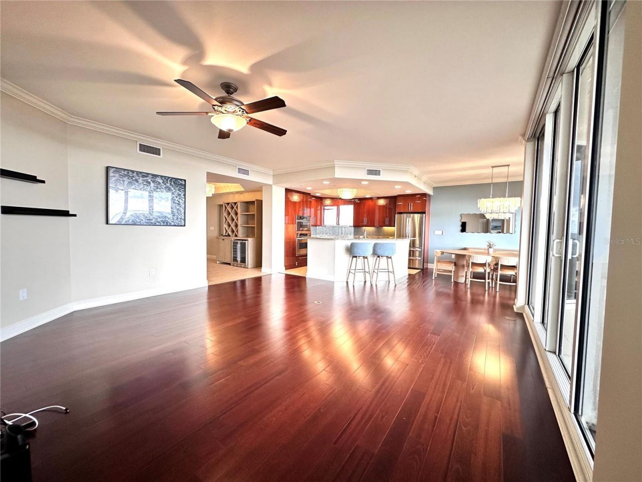 5823 Bowen Daniel Drive, Unit 702, Tampa, FL 33616 Photo