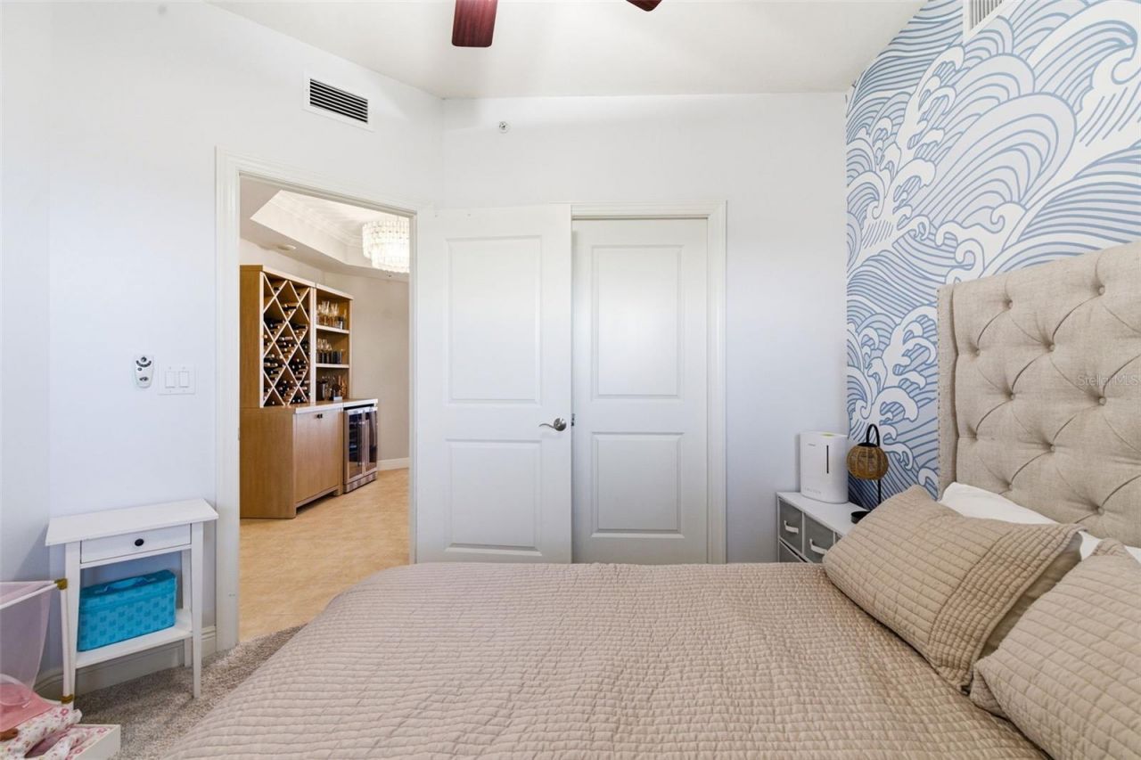 5823 Bowen Daniel Drive, Unit 702, Tampa, FL 33616 Photo