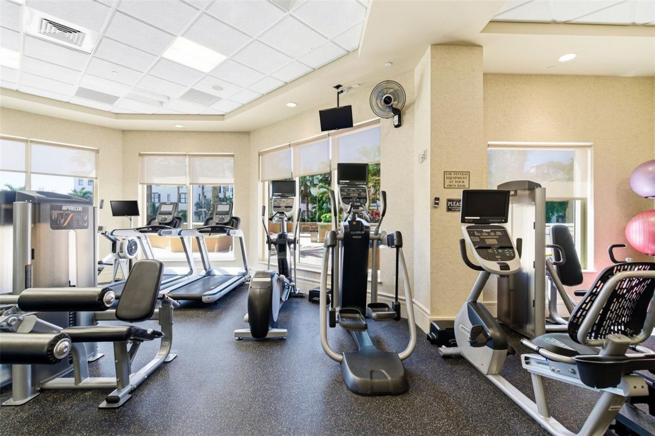 5823 Bowen Daniel Drive, Unit 702, Tampa, FL 33616 Photo