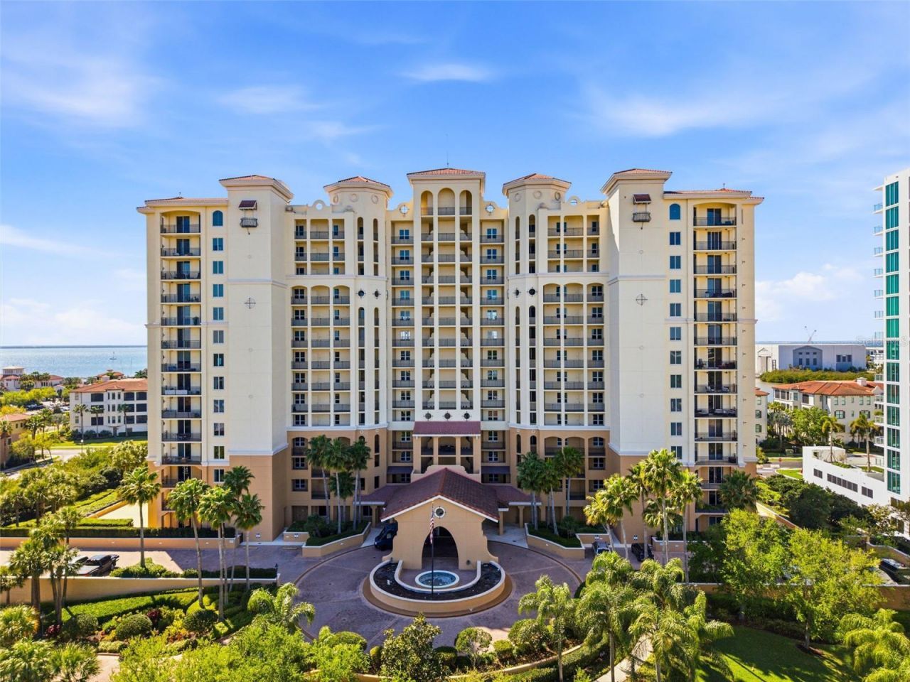 5823 Bowen Daniel Drive, Unit 702, Tampa, FL 33616 Photo