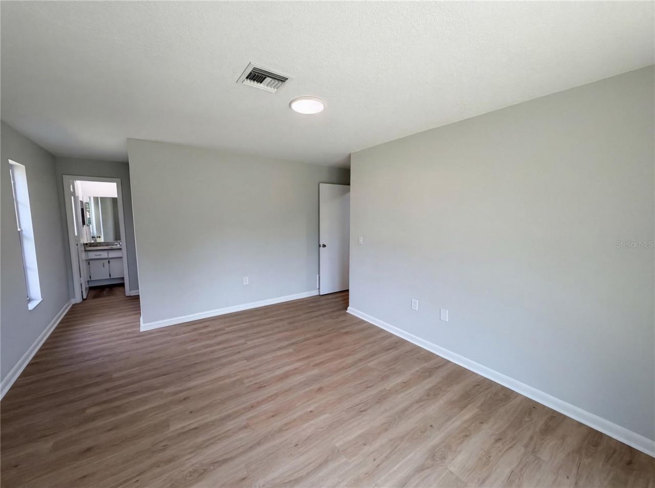 1512 Cascade Court, Dunedin, FL 34698 Photo
