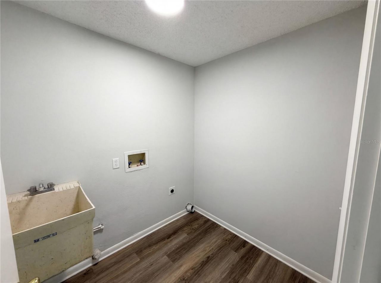 1512 Cascade Court, Dunedin, FL 34698 Photo
