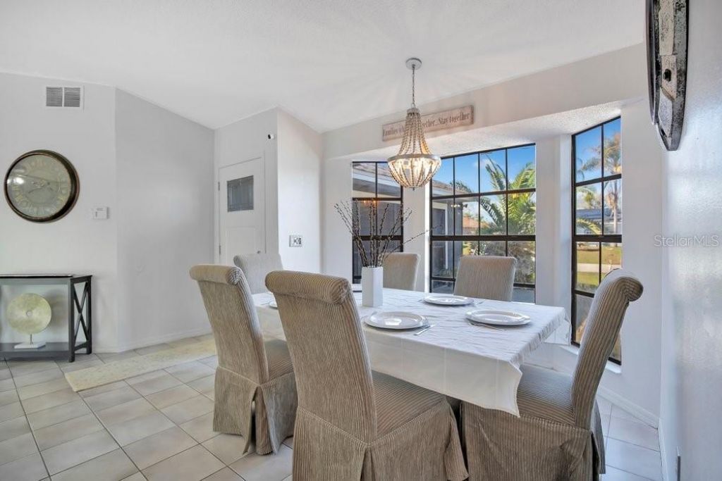 2727 Gramercy Drive , Deltona, FL 32738 Photo