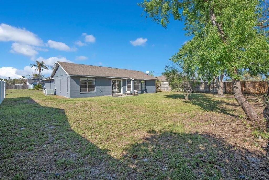 2727 Gramercy Drive , Deltona, FL 32738 Photo