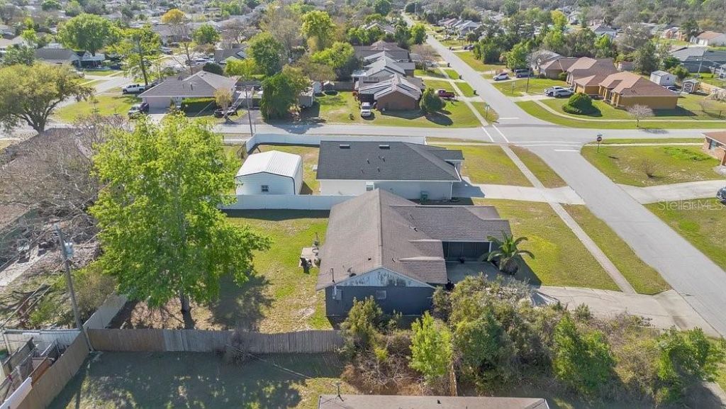 2727 Gramercy Drive , Deltona, FL 32738 Photo