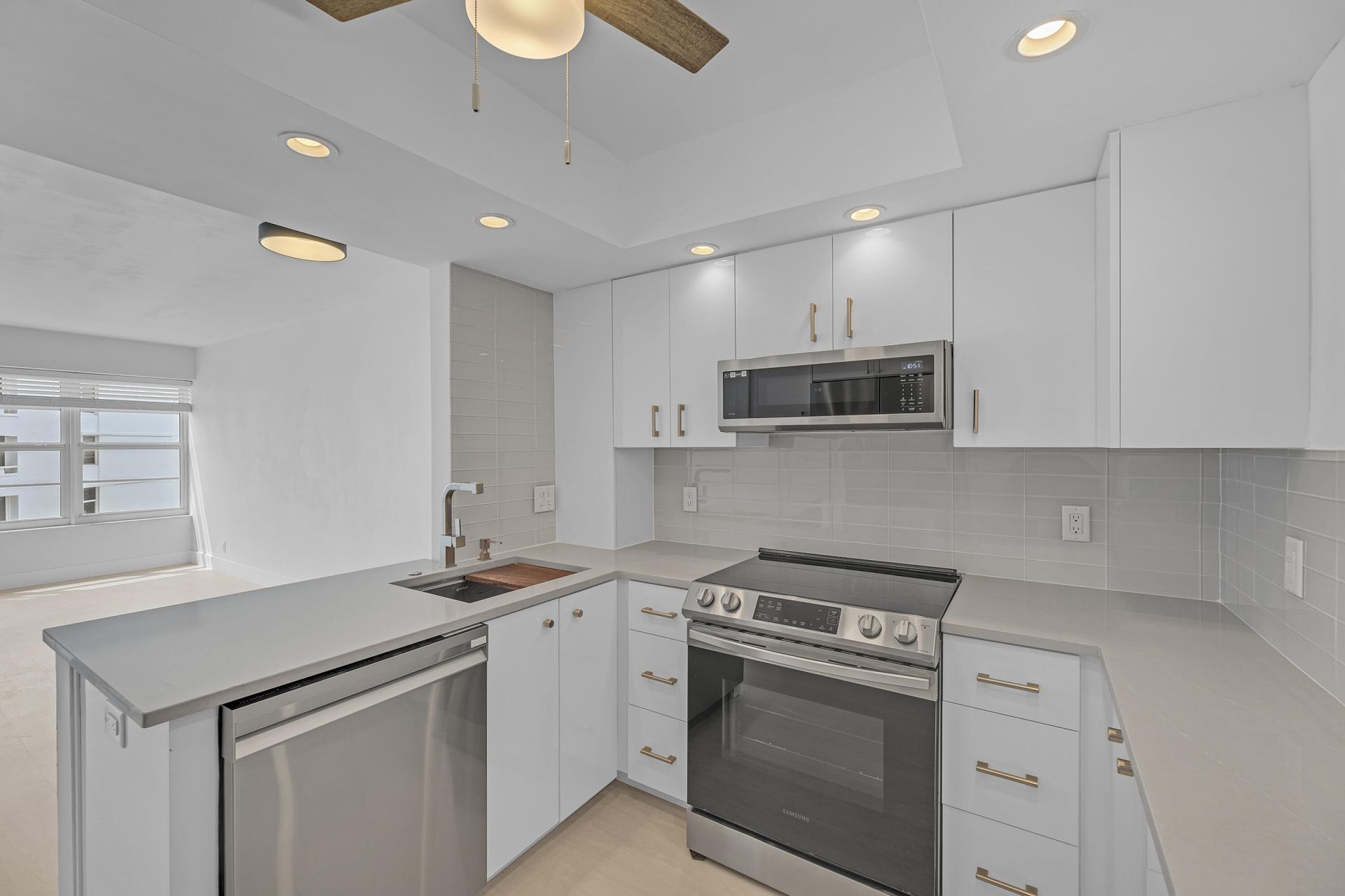 3700 Galt Ocean Drive, Unit 1108, Fort Lauderdale, FL 33308 Photo