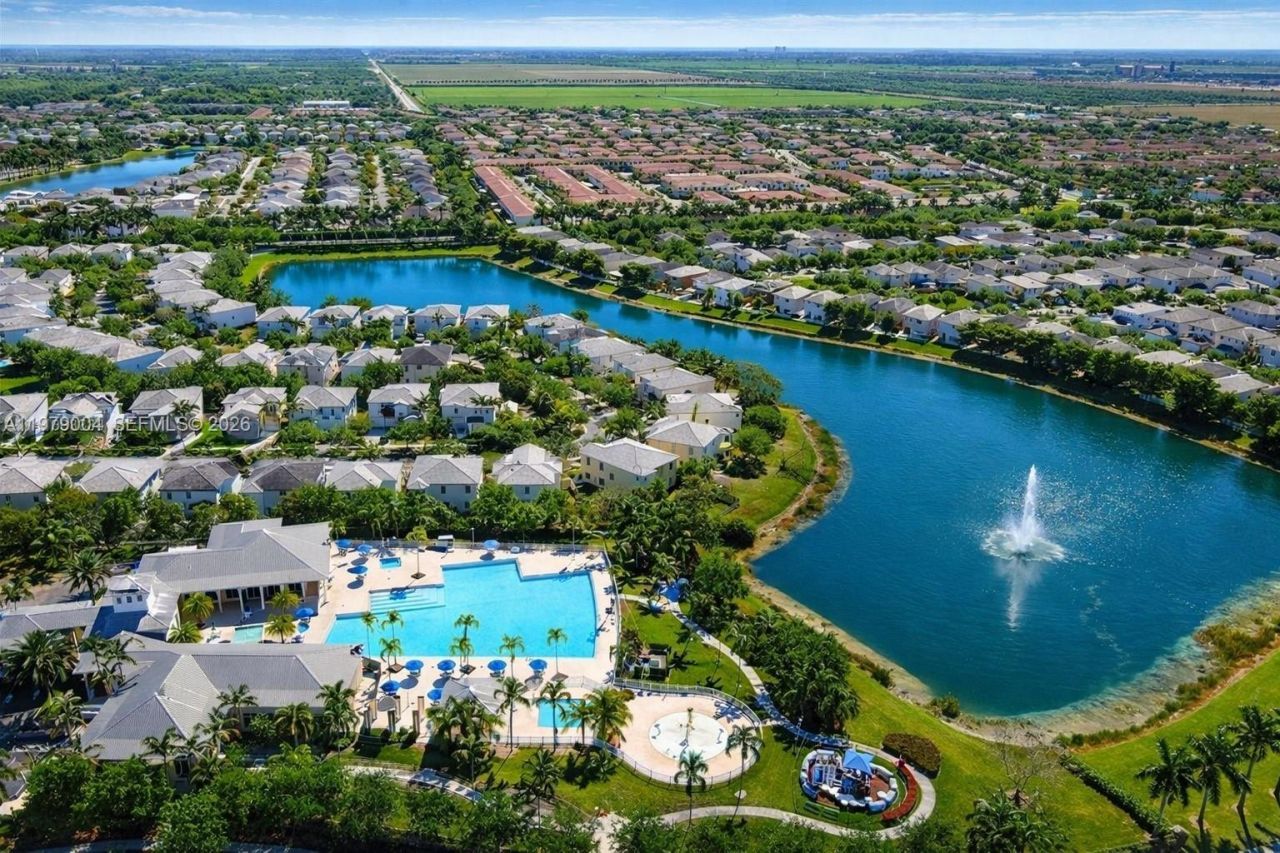 354 NE 35th Ave , Homestead, FL 33033 Photo