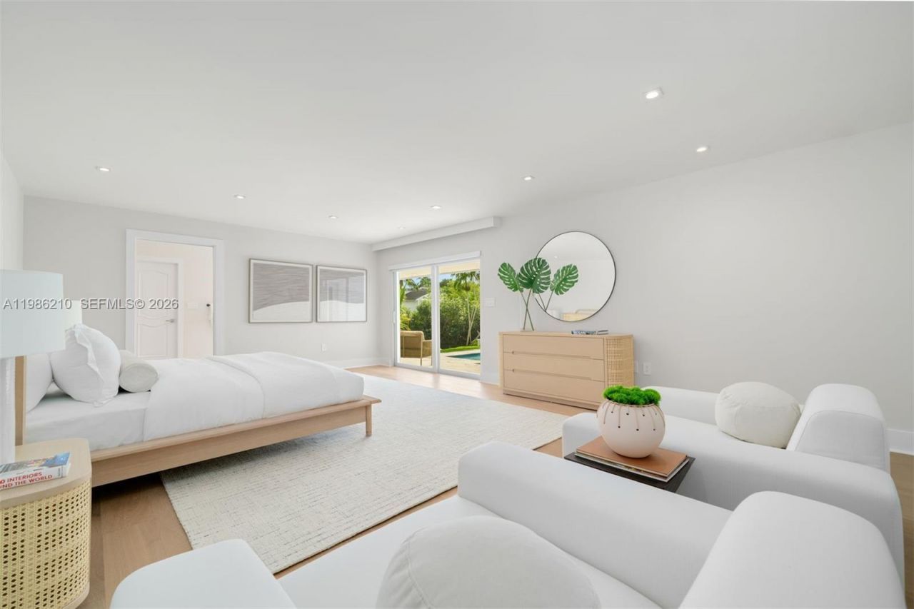 7155 Los Pinos Blvd , Coral Gables, FL 33143 Photo