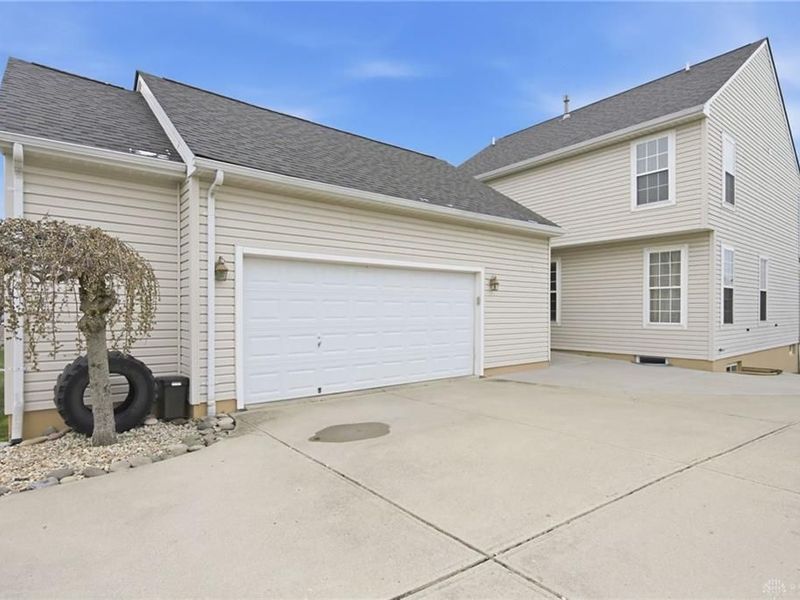 299 Village Park Drive, Lebanon, OH 45036 Photo 8