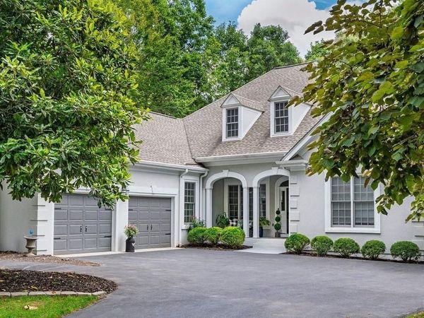 3279 MELROSE LN, KESWICK, VA 22947