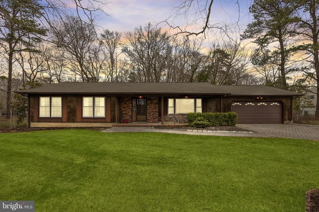 1 Garvey Drive, Monroe Township, NJ 08831 Main Photo