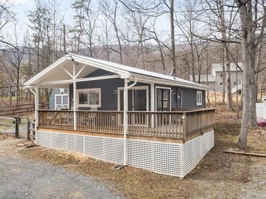 228 GRAYWOLF TRAIL, WINCHESTER, VA 22602