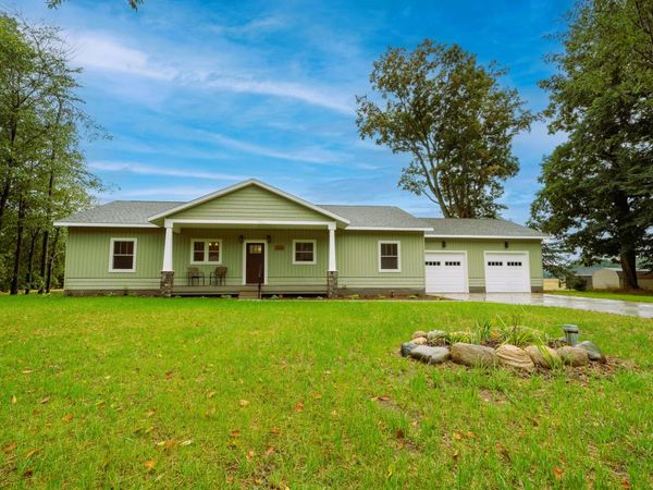 3935 West Destiny Drive, Hart, MI 49420