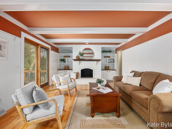 3464 Hidden Hills Avenue SE, Grand Rapids, MI 49546