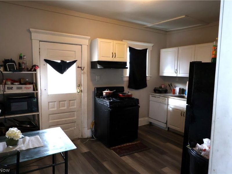 1113 W 9th Street , Lorain, OH 44052 Photo 7