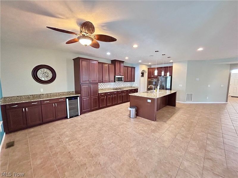 8028 Megan Meadow Drive , Hudson, OH 44236 Photo 3