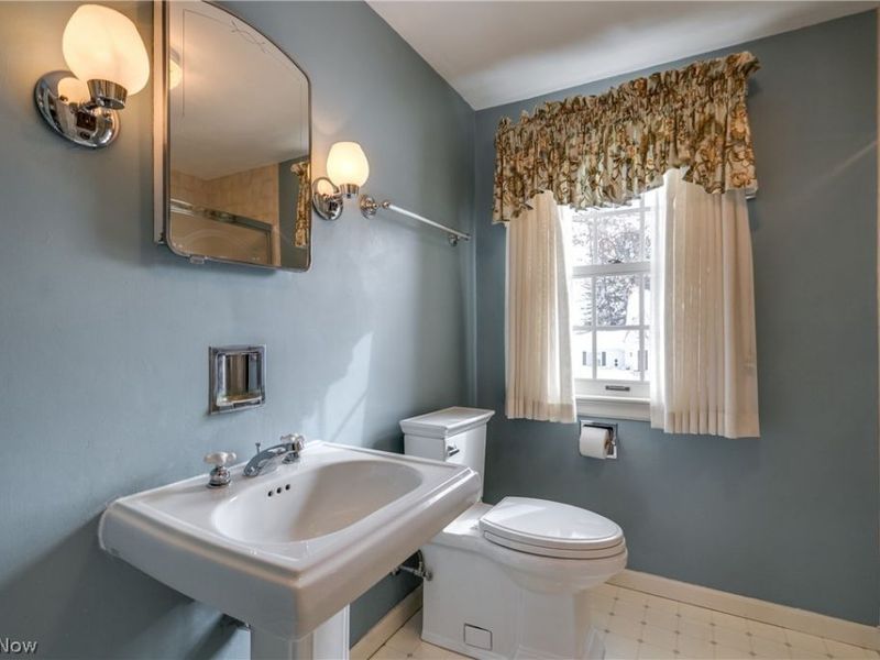 201 E 12th Street , Dover, OH 44622 Photo 35