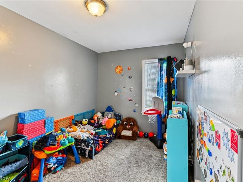 870 E Archwood Avenue , Akron, OH 44306 Photo 15